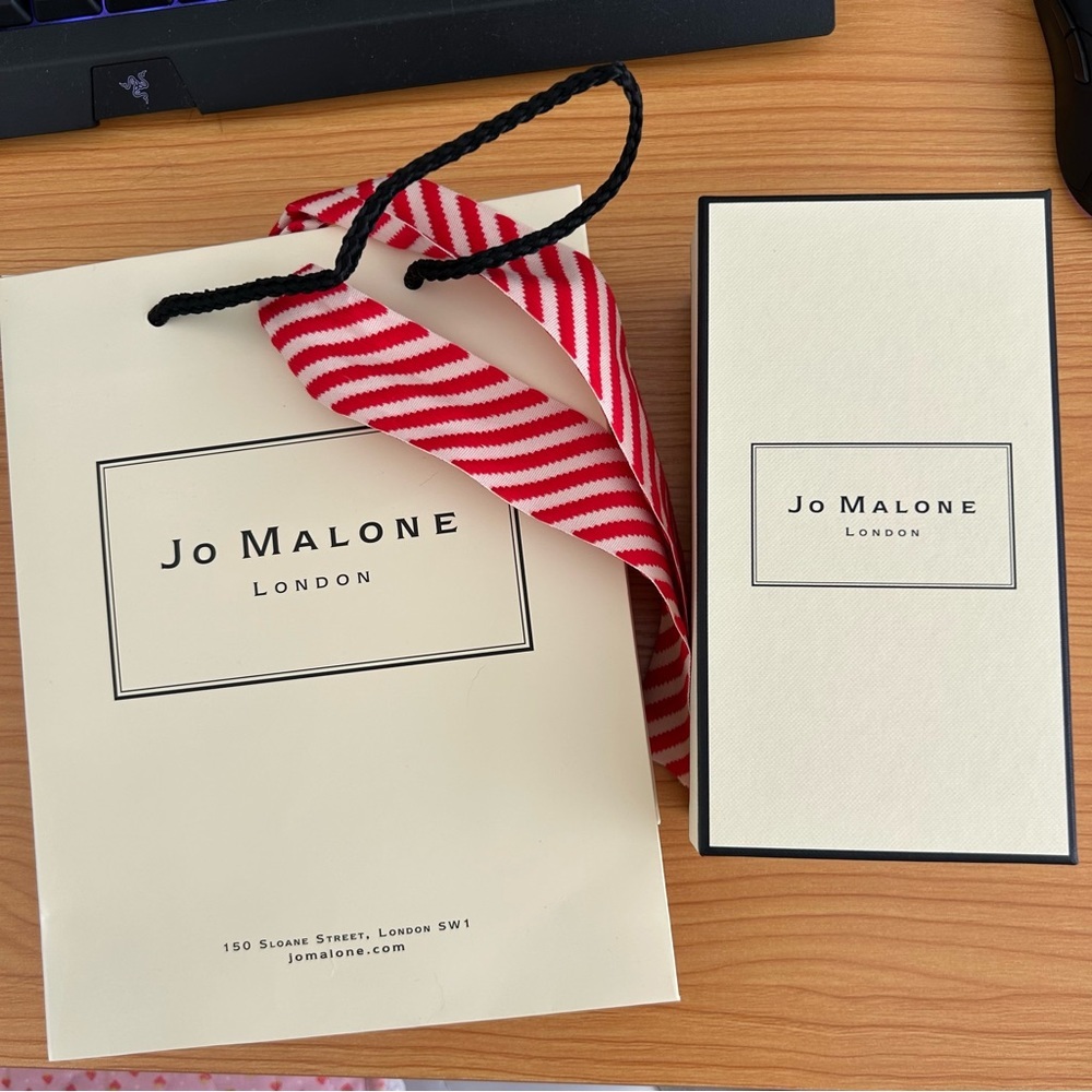 Jo Malone Box and Holiday Shopping Bag